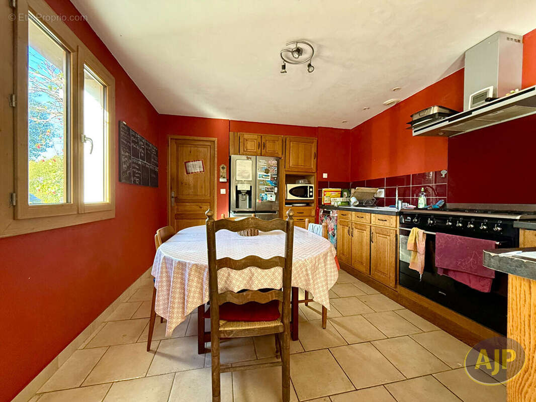 Maison à SAINTE-PAZANNE