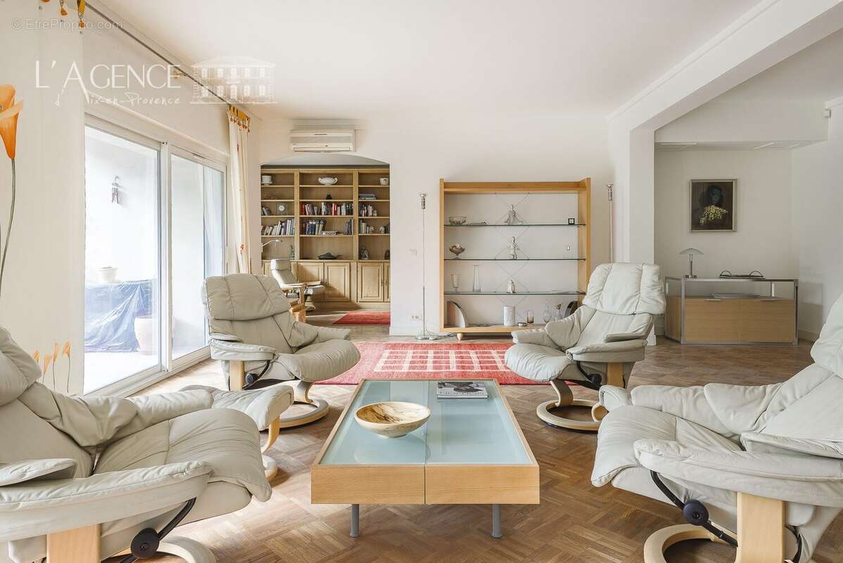 Appartement à AIX-EN-PROVENCE