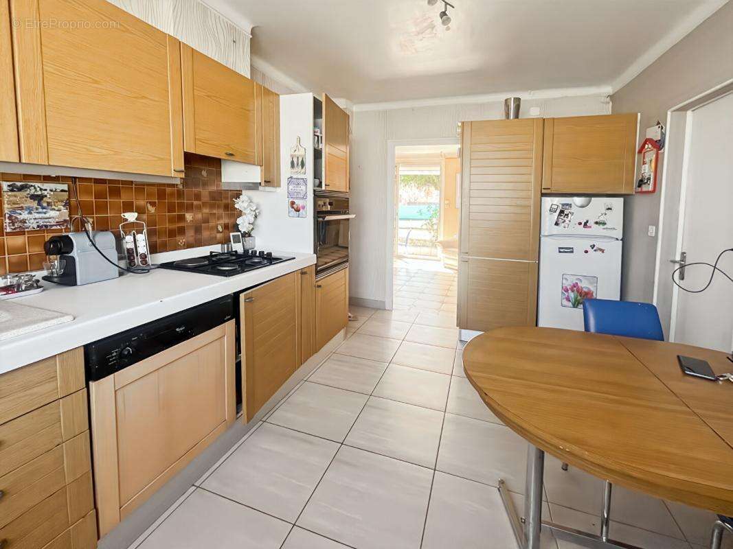 Maison Saint Nazaire 4 pièce(s) 69 m2 plus combles et garage - photo 4