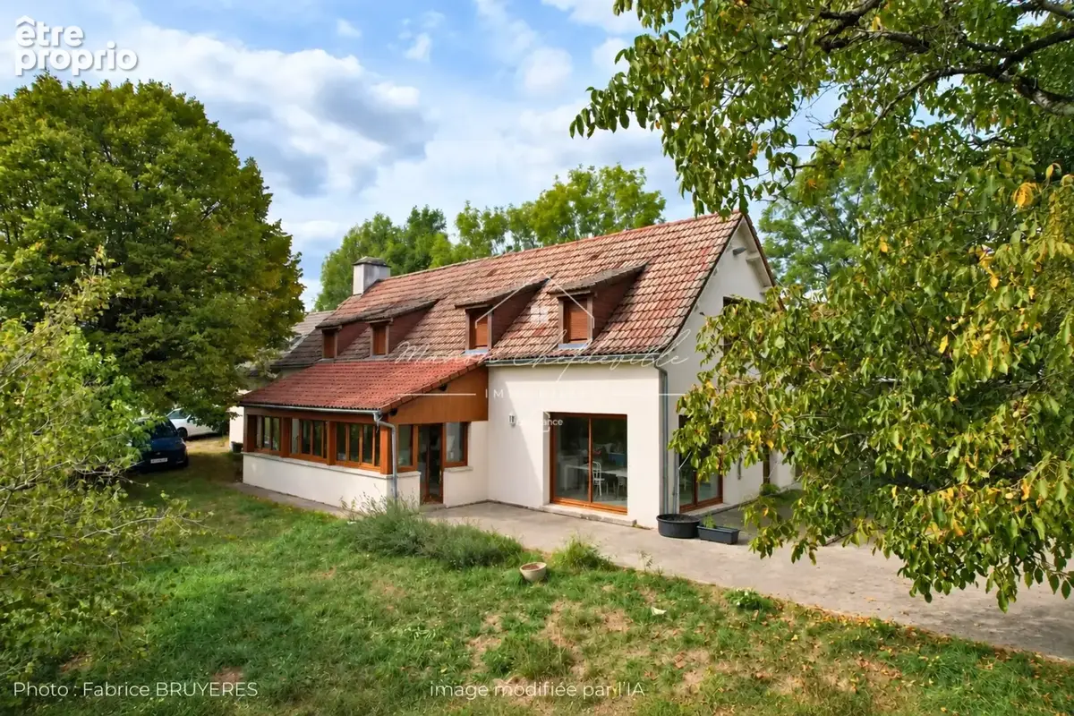 Maison à CHALVIGNAC