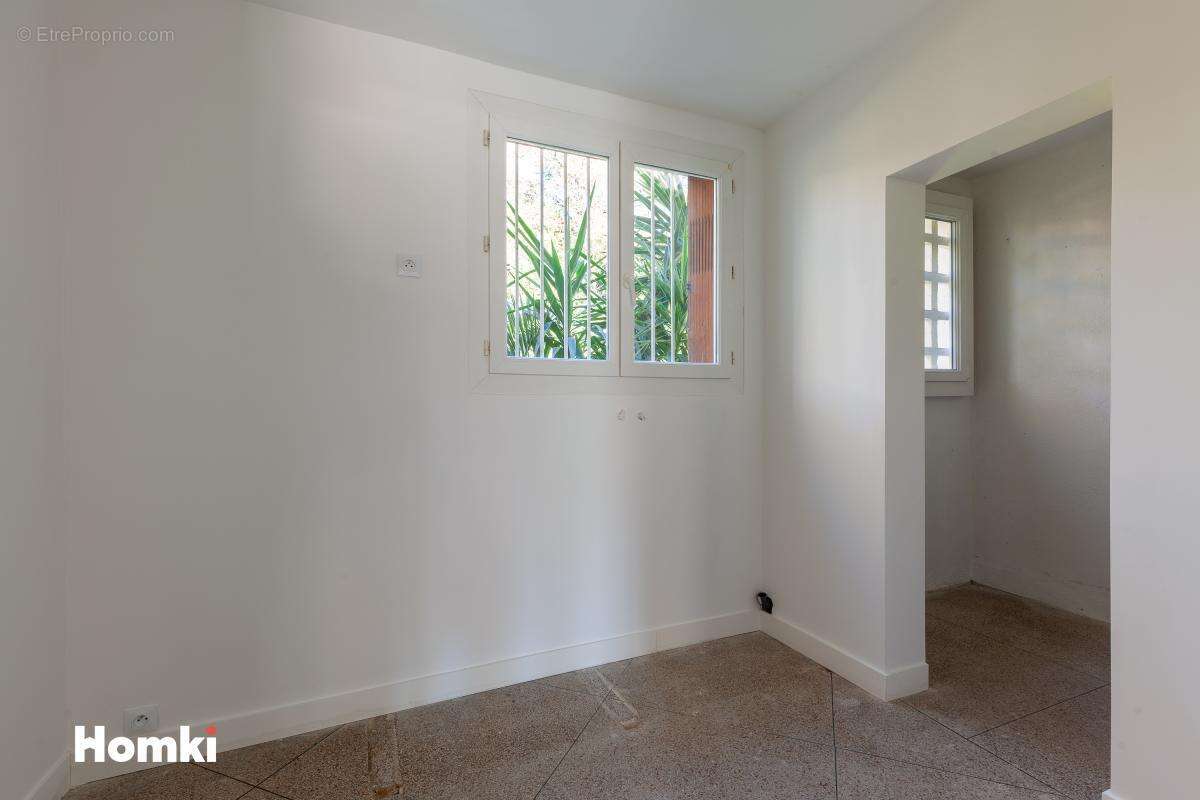 Appartement à MARSEILLE-13E