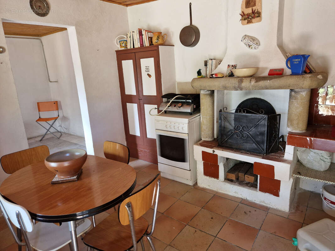 Exclusivite flayosc cabanon de loisirs avec terrain - photo 8