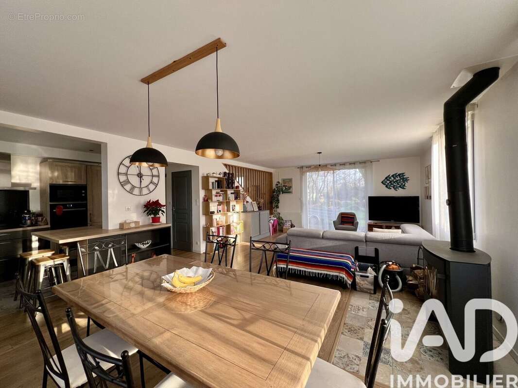 Photo 4 - Maison à POULDREUZIC