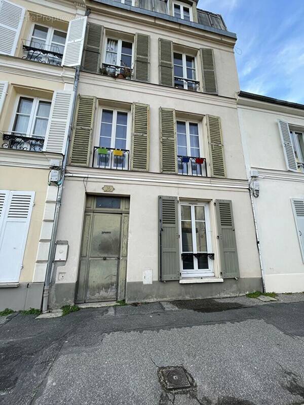 Appartement à FONTAINEBLEAU