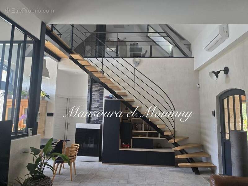 Maison à AZAY-SUR-CHER