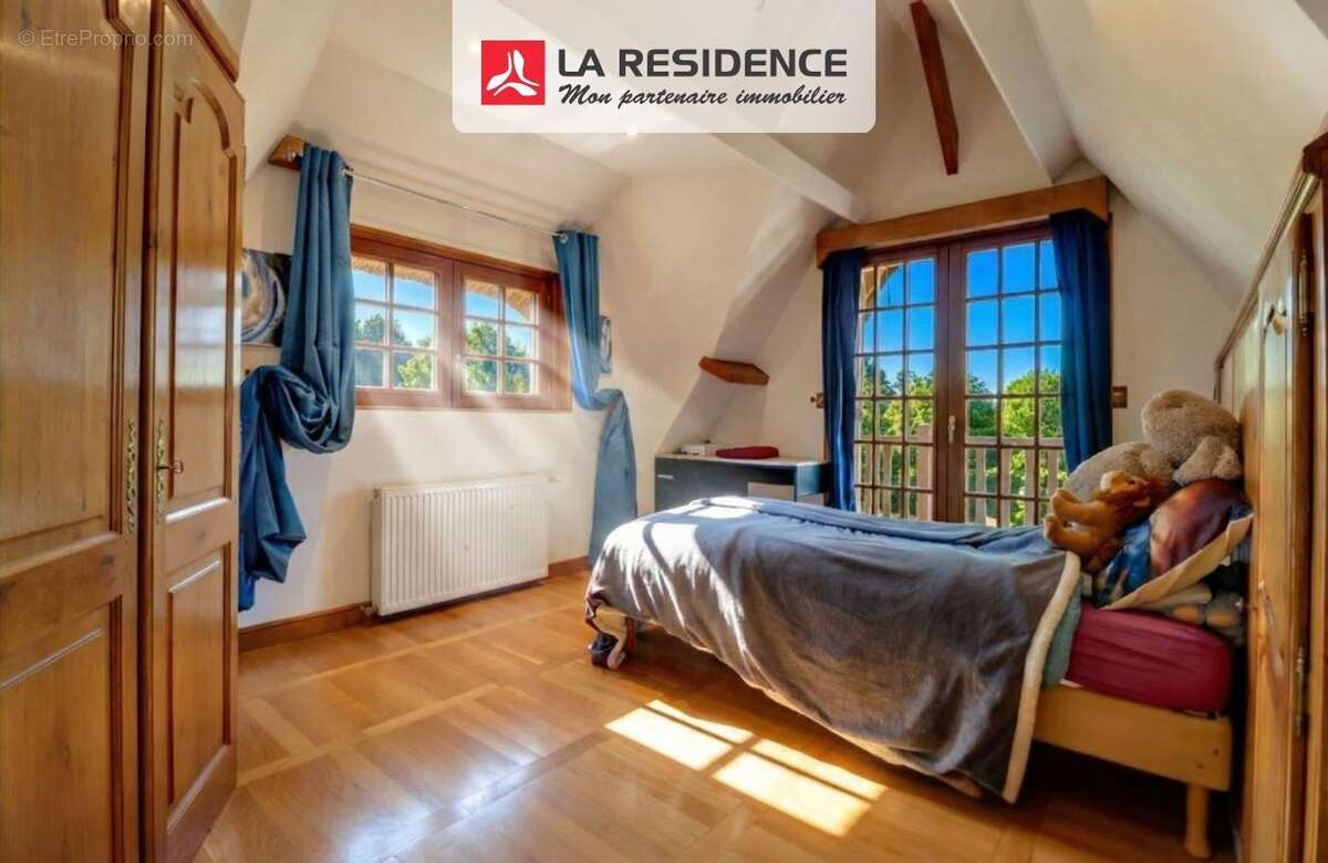 Maison 176 m² à Houdan  - photo 8