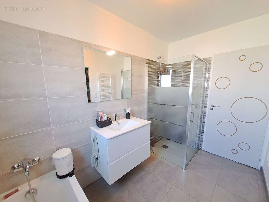 Maison à SAINT-CHRISTOPHE-DU-LIGNERON