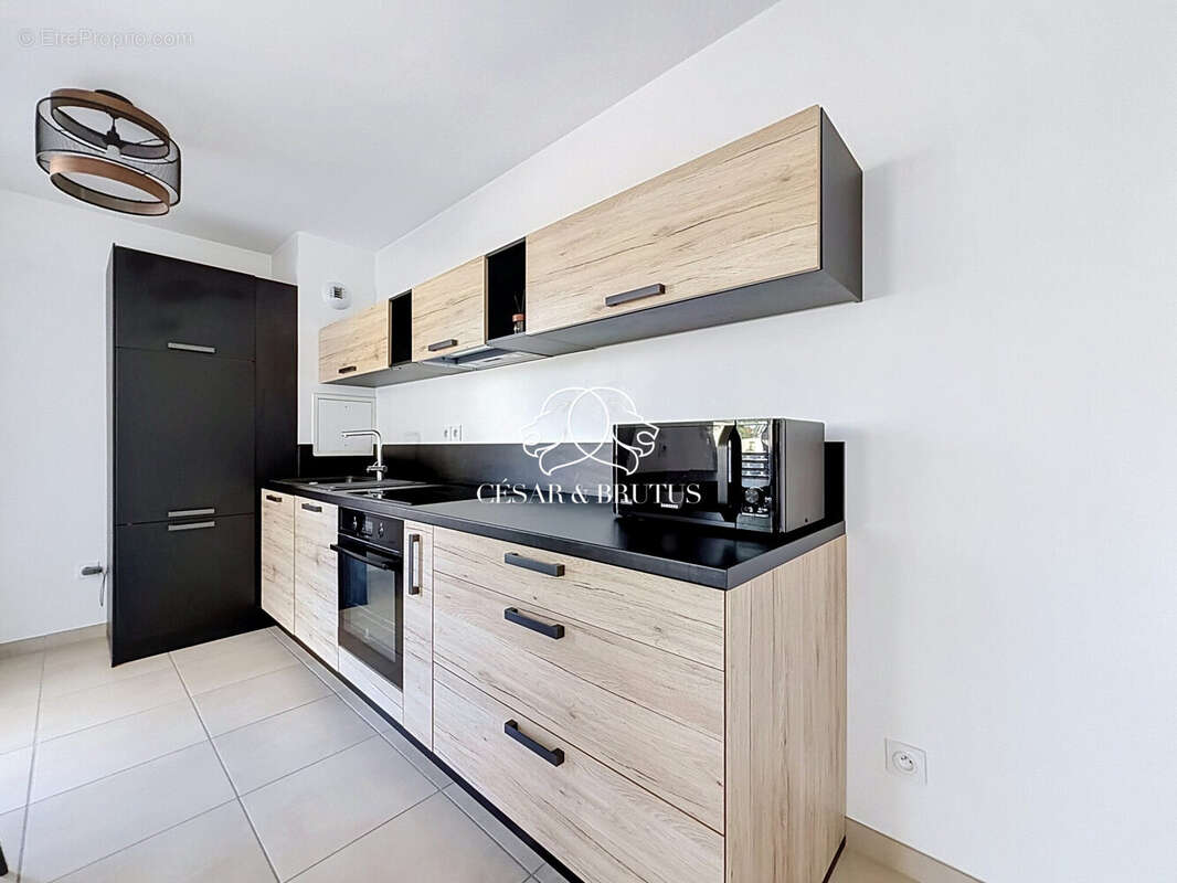 Appartement 63 m² à Bron  - photo 5