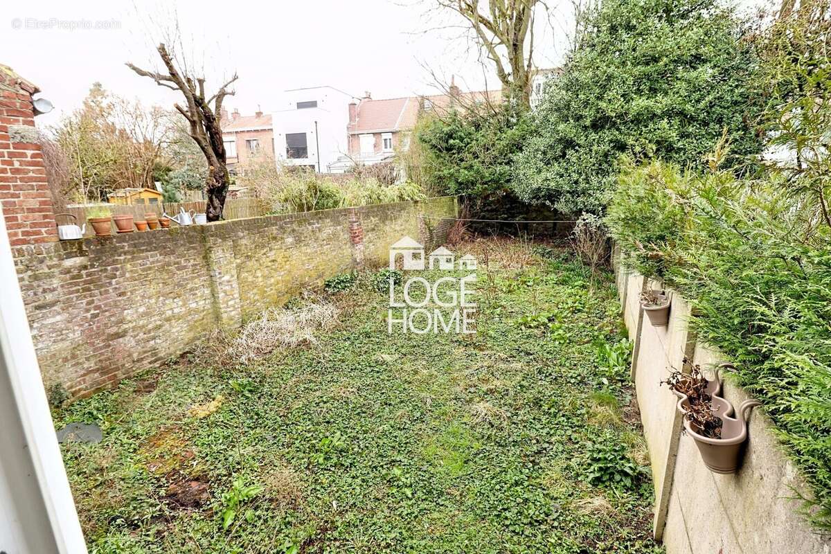 Maison à HELLEMMES-LILLE