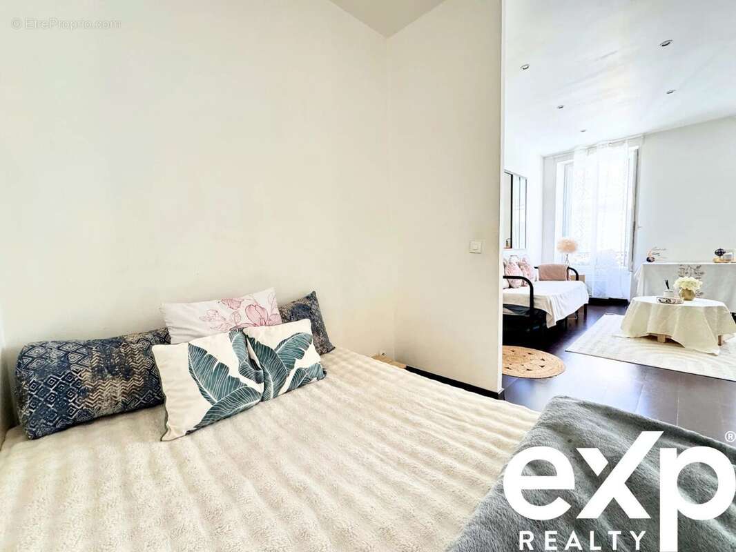 Appartement à MARSEILLE-3E