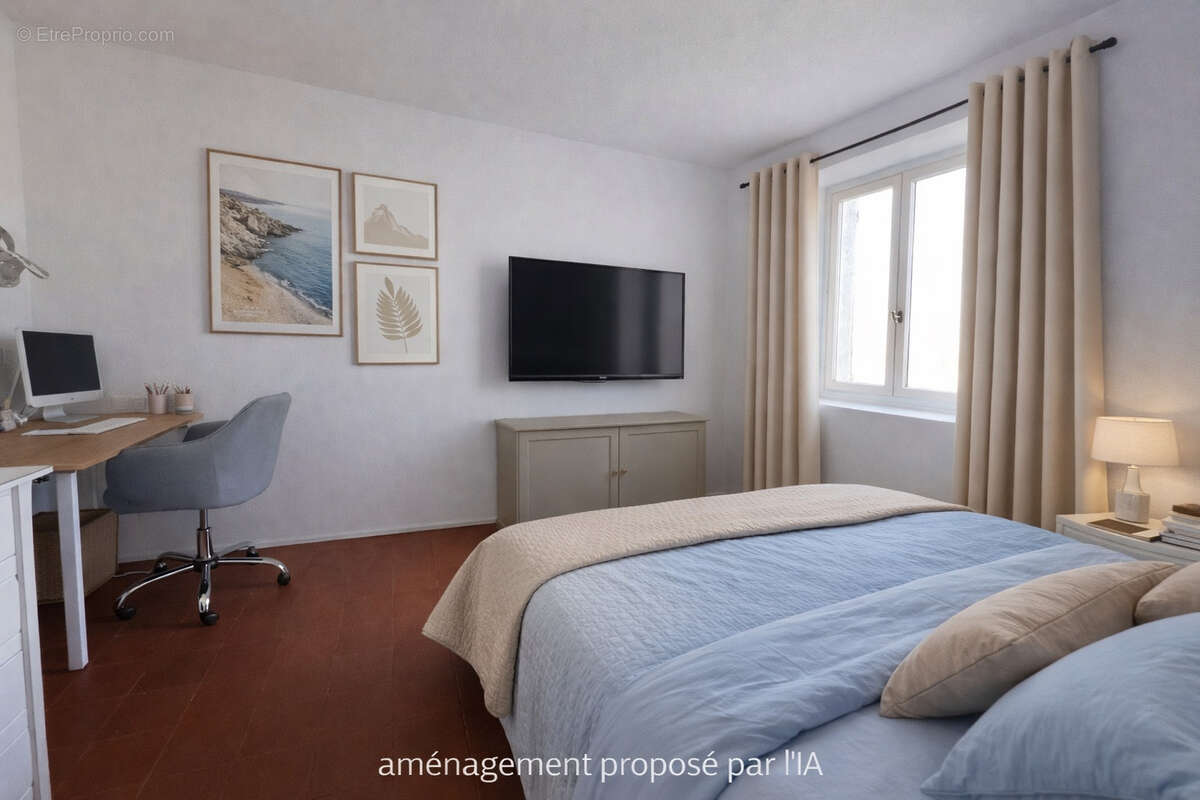 Appartement à LA COLLE-SUR-LOUP