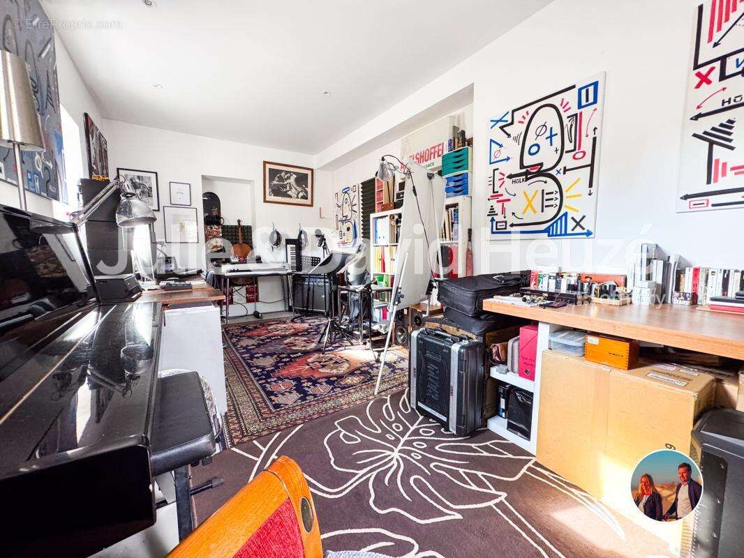 Maison 230 m² à Castelnau-De-Medoc  - photo 12