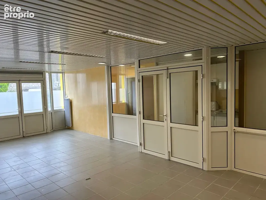Local d'activité Quimper 300 m2 - photo 9
