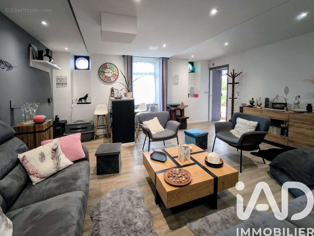 Photo 3 - Maison à COURCY