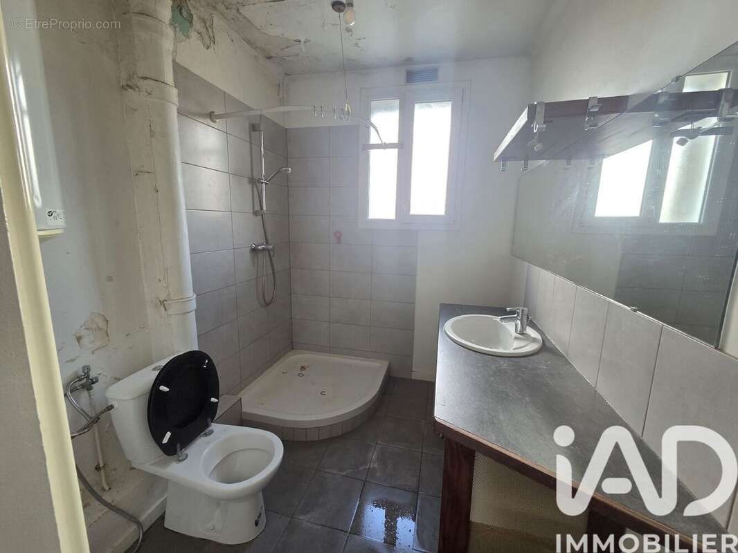 Photo 7 - Appartement à SAINT-DENIS