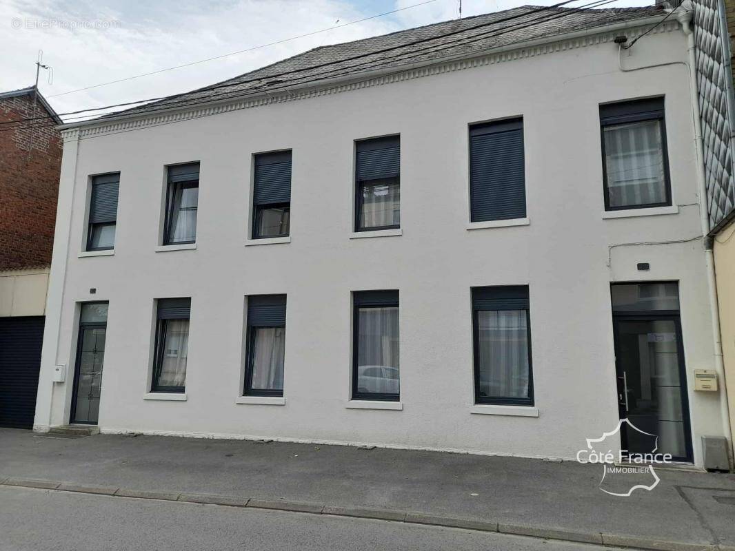 Plus de 300m2 habitables ! - photo 3