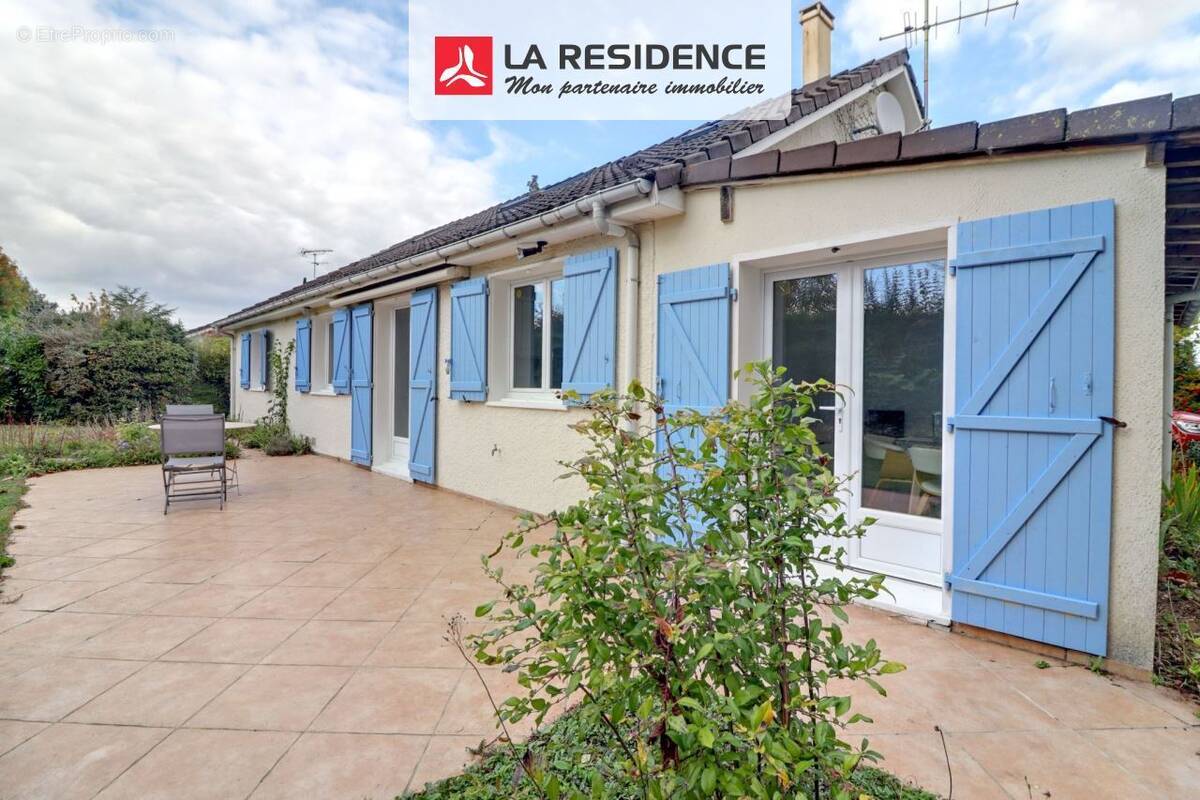 Maison à MAREIL-SUR-MAULDRE