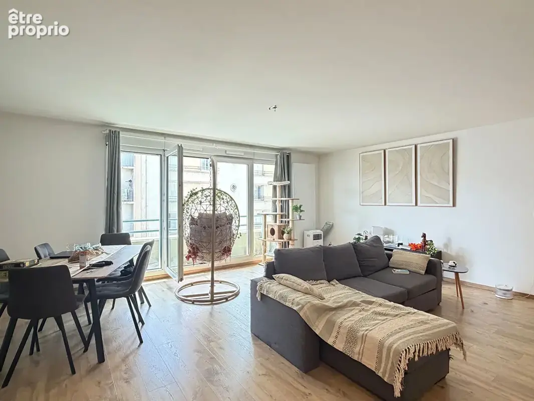 Appartement 98m² avec balcon, garage et parking - photo 2