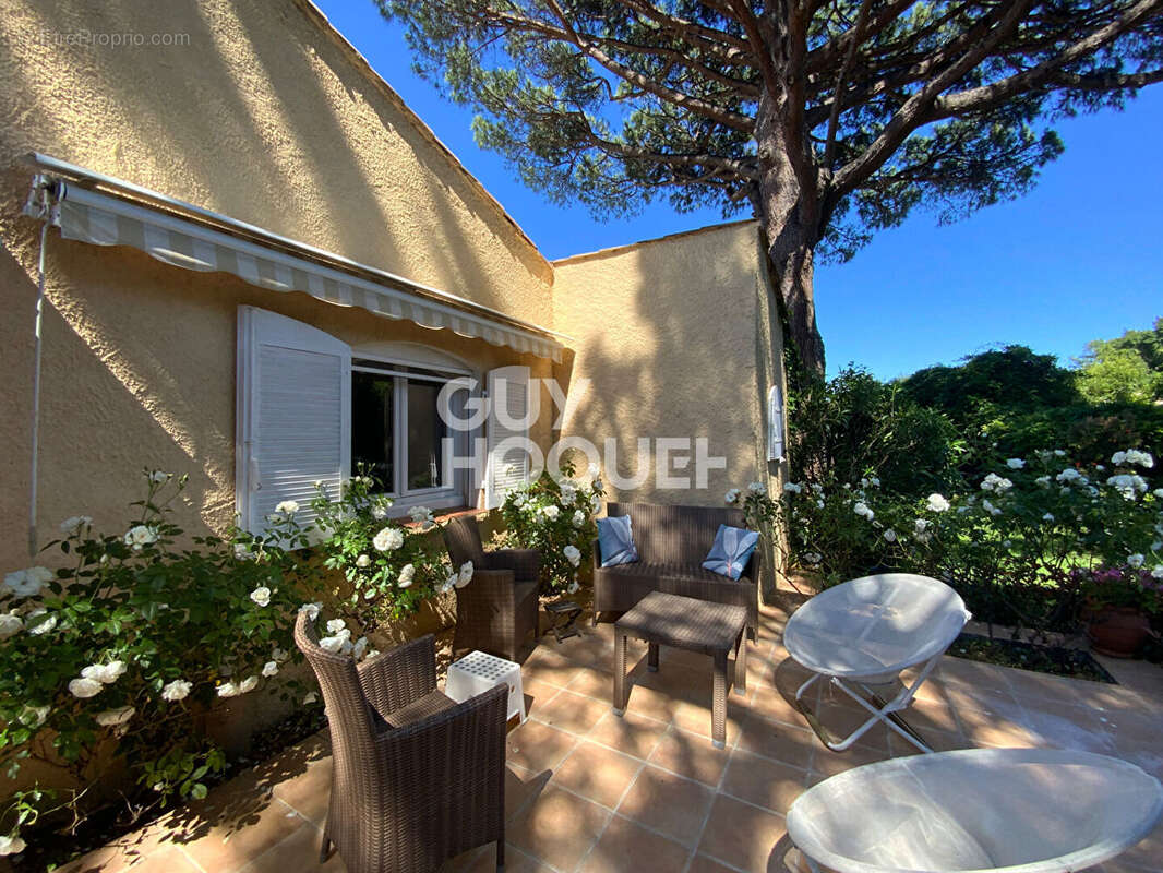 Charmante Maison à Grimaud - Votre Résidence Secondaire Idéale ! - photo 6