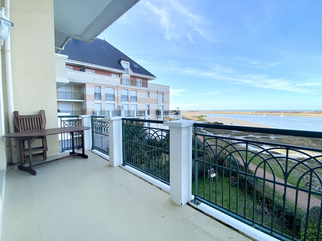 Appartement à DIVES-SUR-MER