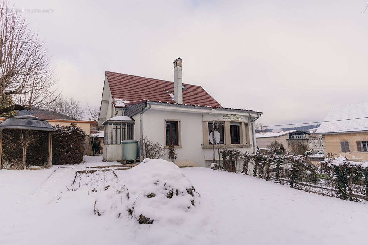 Maison à MORTEAU