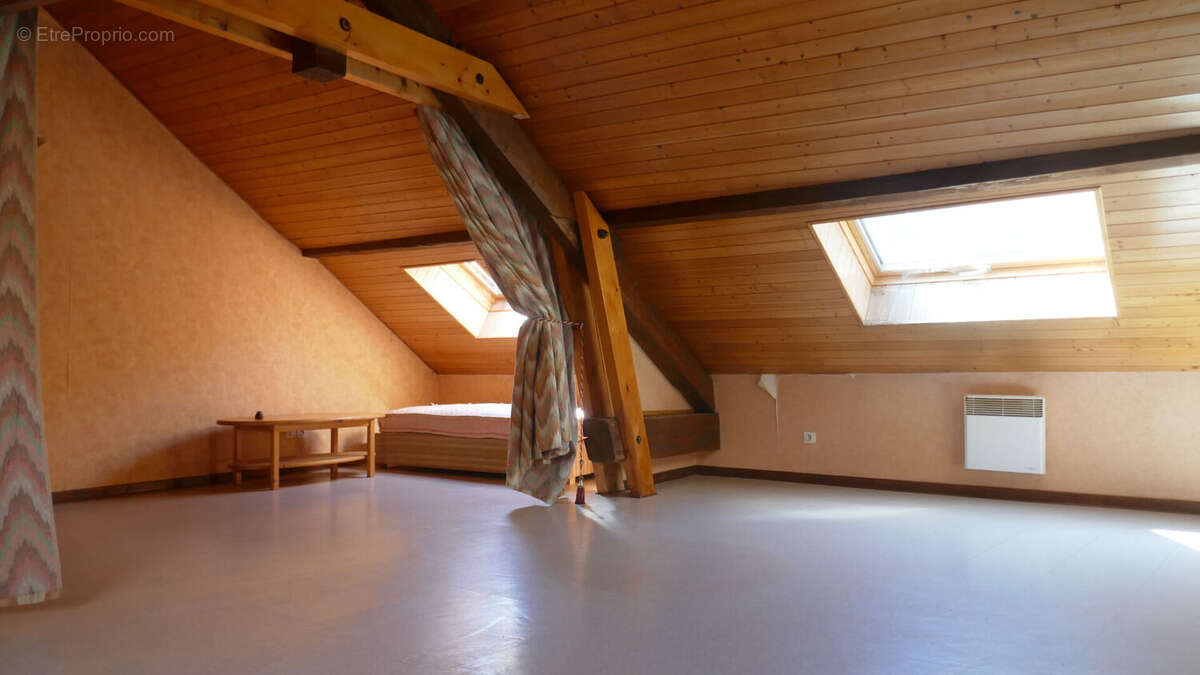 Appartement 33m² à faverges-seythenex - photo 2
