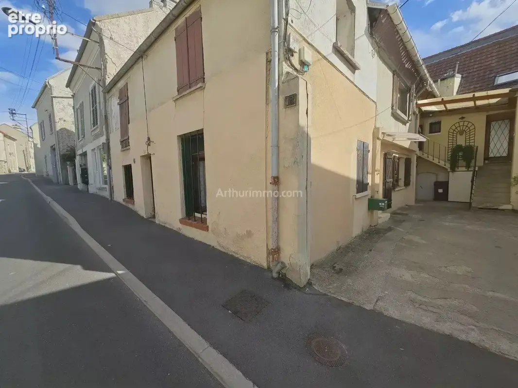 Appartement à THORIGNY-SUR-MARNE
