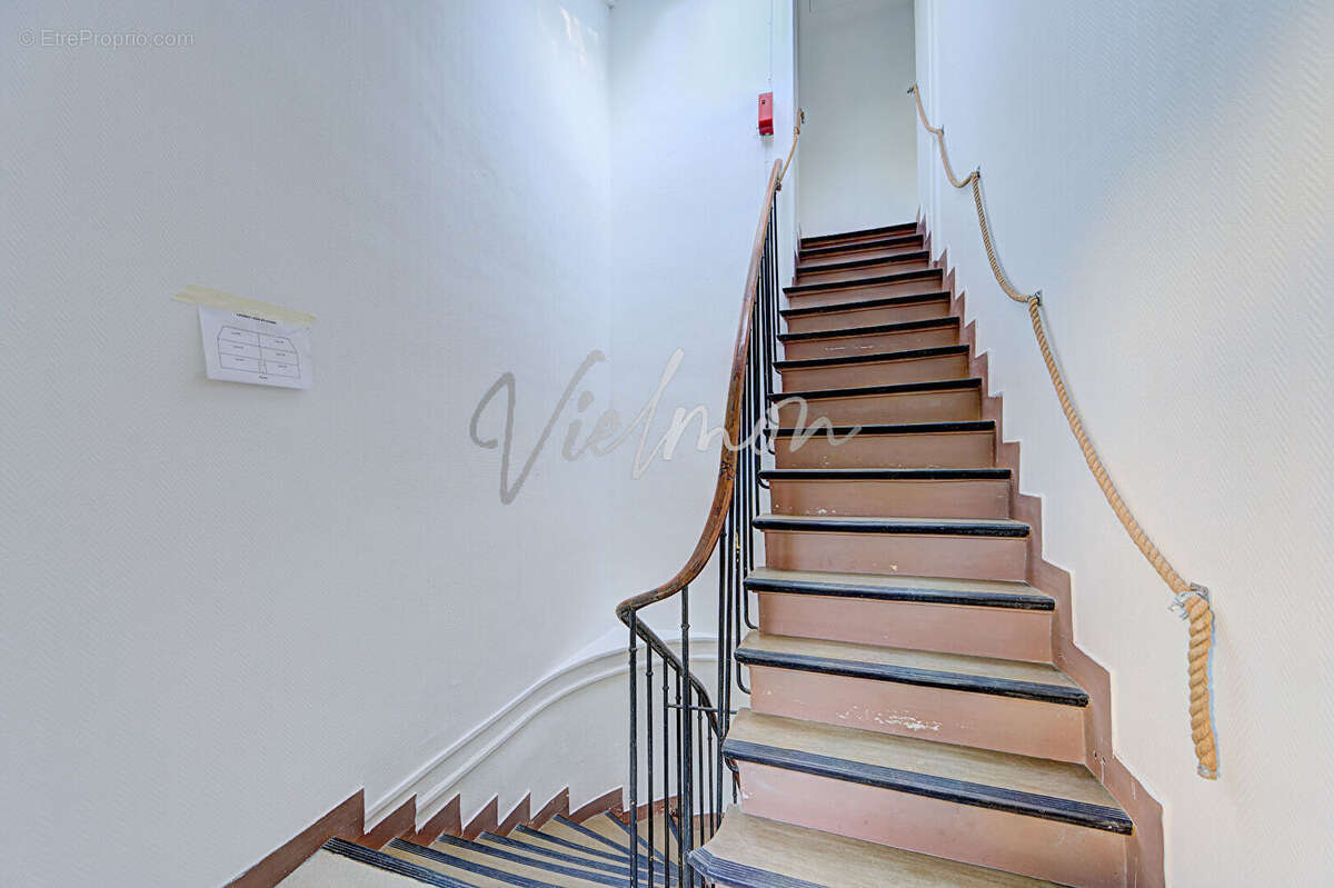 Appartement Saint Germain En Laye 2 pièce(s) 24.71 m2 - photo 16