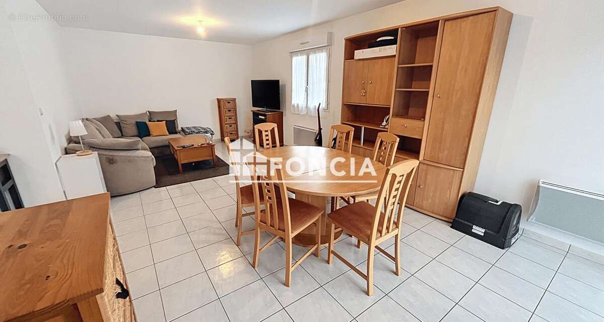 Maison à SAINT-GEORGES-DES-GROSEILLERS