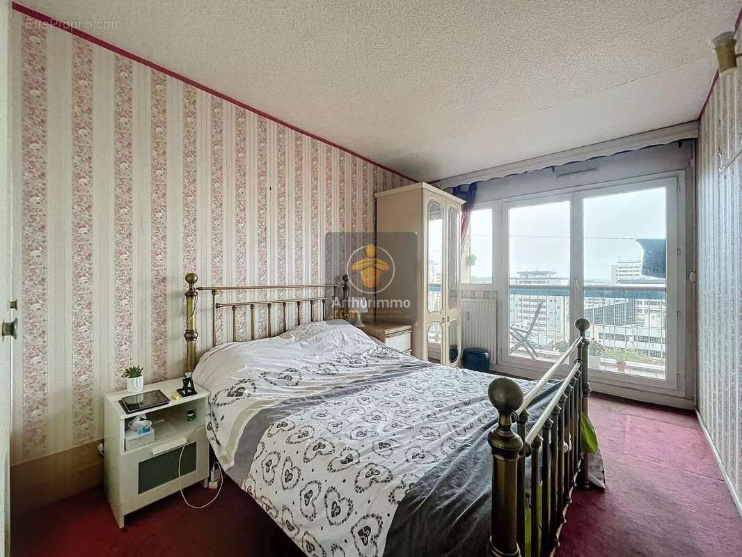 Appartement à BOISSY-SAINT-LEGER