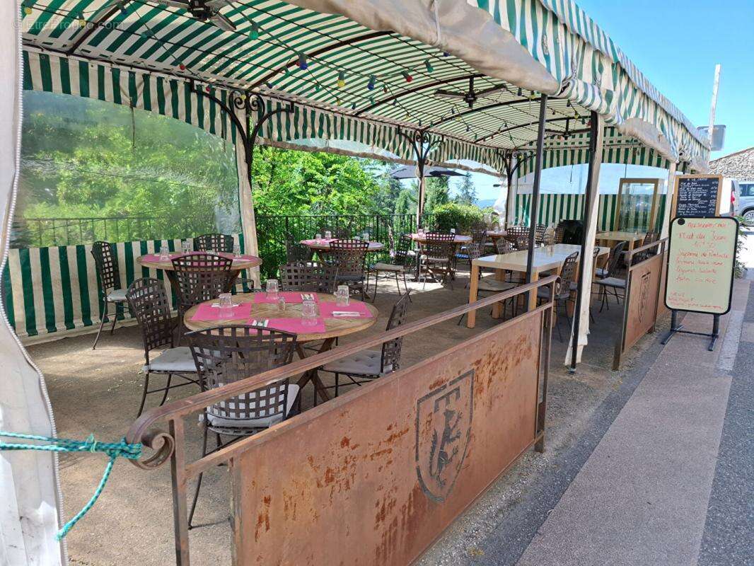 Ensemble immobilier de 338 m²  ancien hôtel-restaurant et maison de caractère 285000 - photo 12