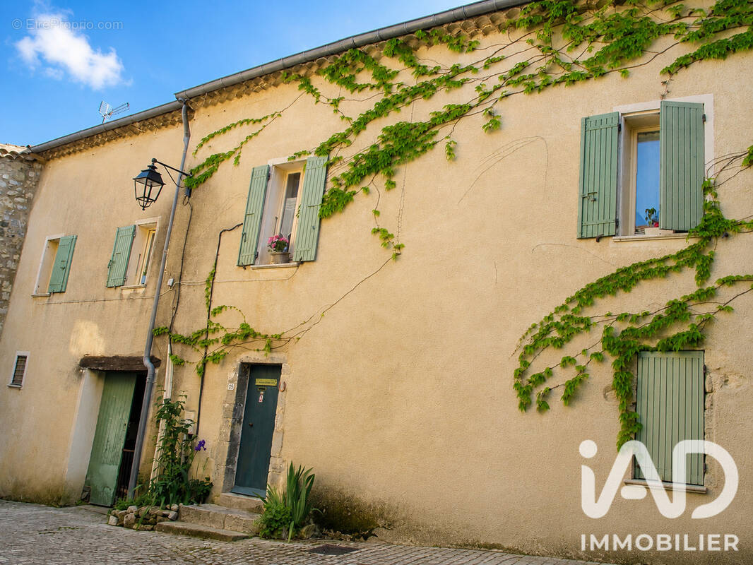 Photo 1 - Maison à SAVOILLAN