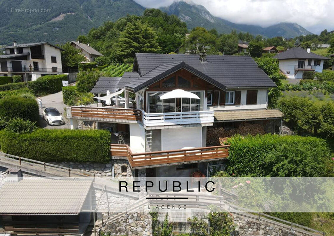 Maison à ALBERTVILLE
