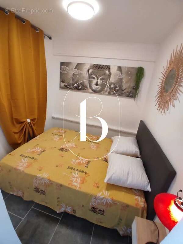 Maison à SAINT-JUST-ET-VACQUIERES