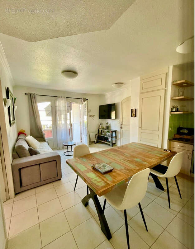 Appartement à CALLIAN