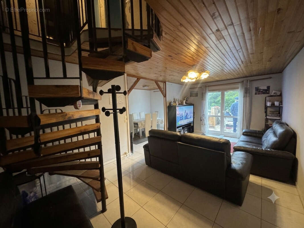 Maison 95m² à évry-courcouronnes - photo 4
