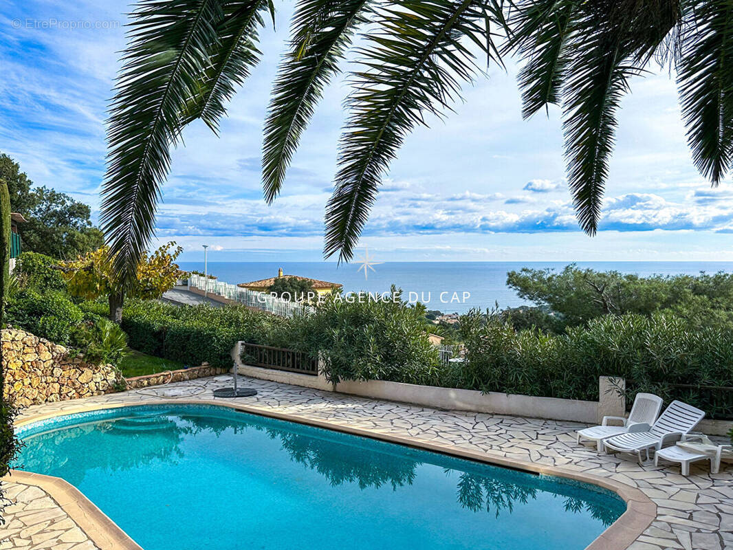 Maison à LES ISSAMBRES