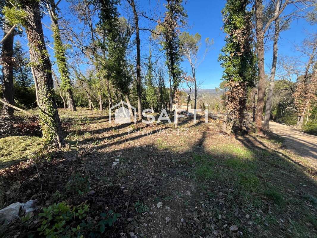 Photo 3 - Terrain à TOURRETTES