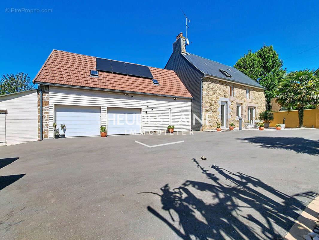 Maison à LES LOGES-MARCHIS