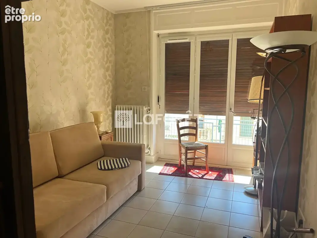 Appartement Roanne 6 pièce(s) 158 m2 avec ascenseur et garage double - photo 10