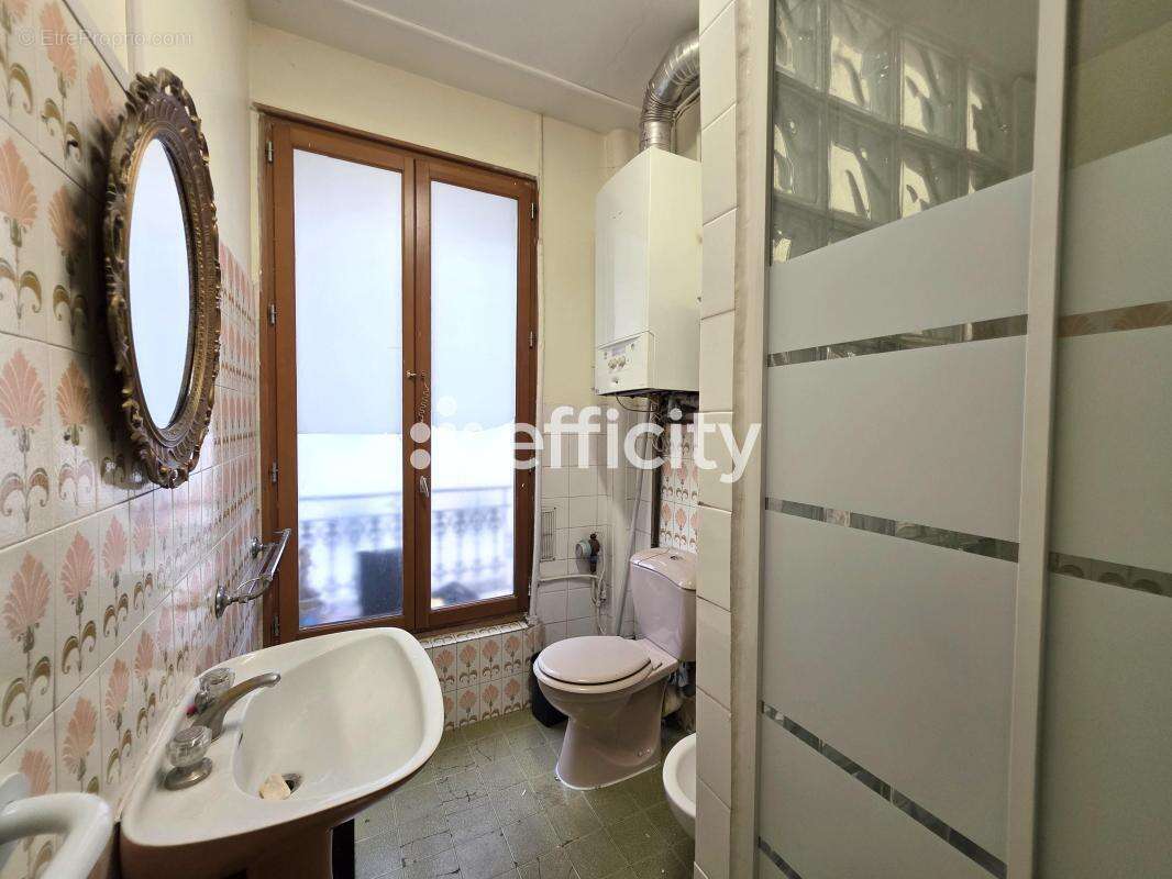 Appartement à CLICHY