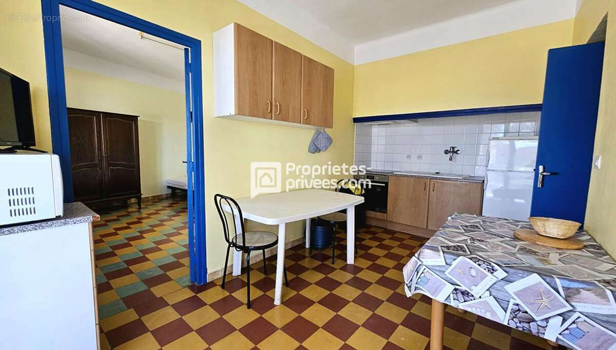 Villa Leucate-La Franqui 12 pièces de 150 m2 proche mer - photo 12