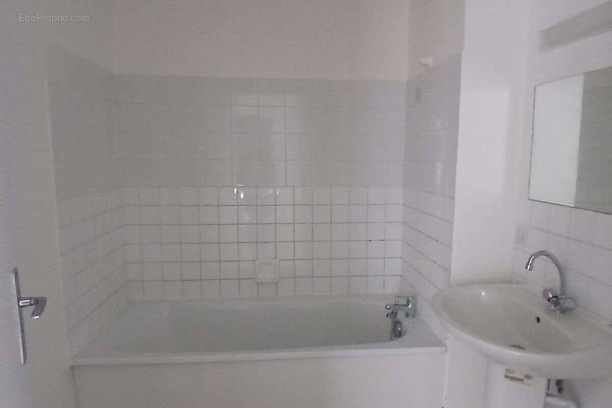 Appartement à MARSEILLE-11E