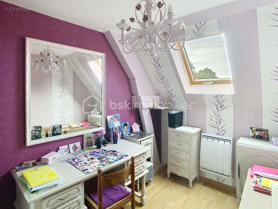 Maison à EGREVILLE