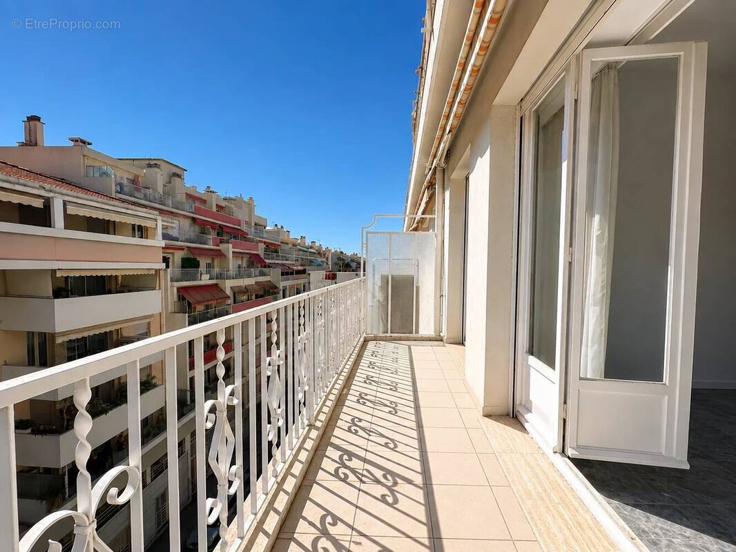 Appartement à NICE