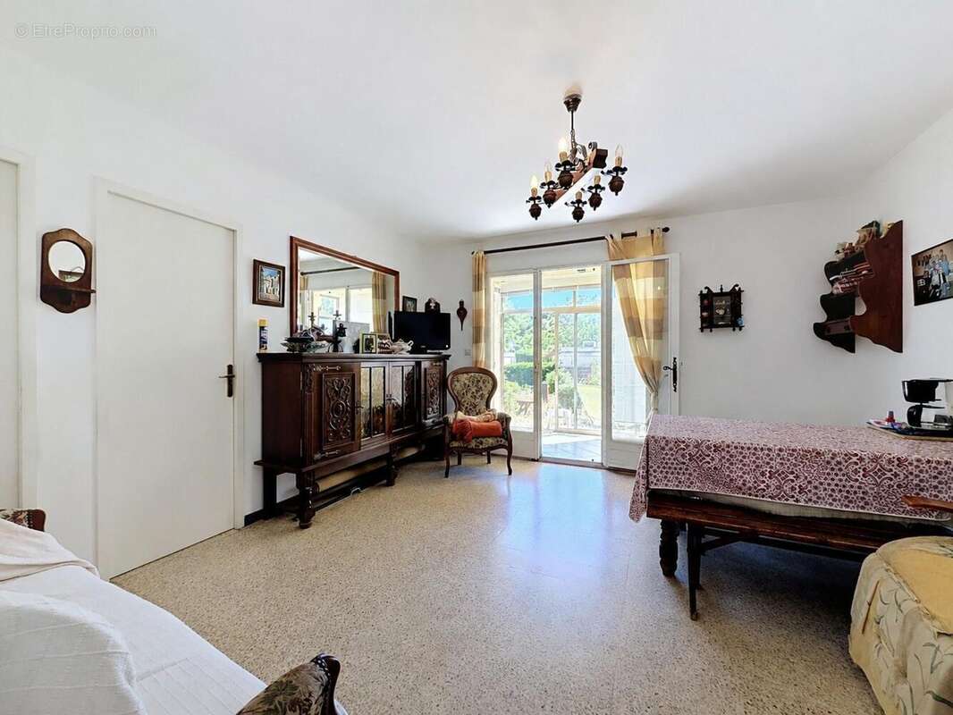 Maison 50 m² à Six-Fours-Les-Plages  - photo 3