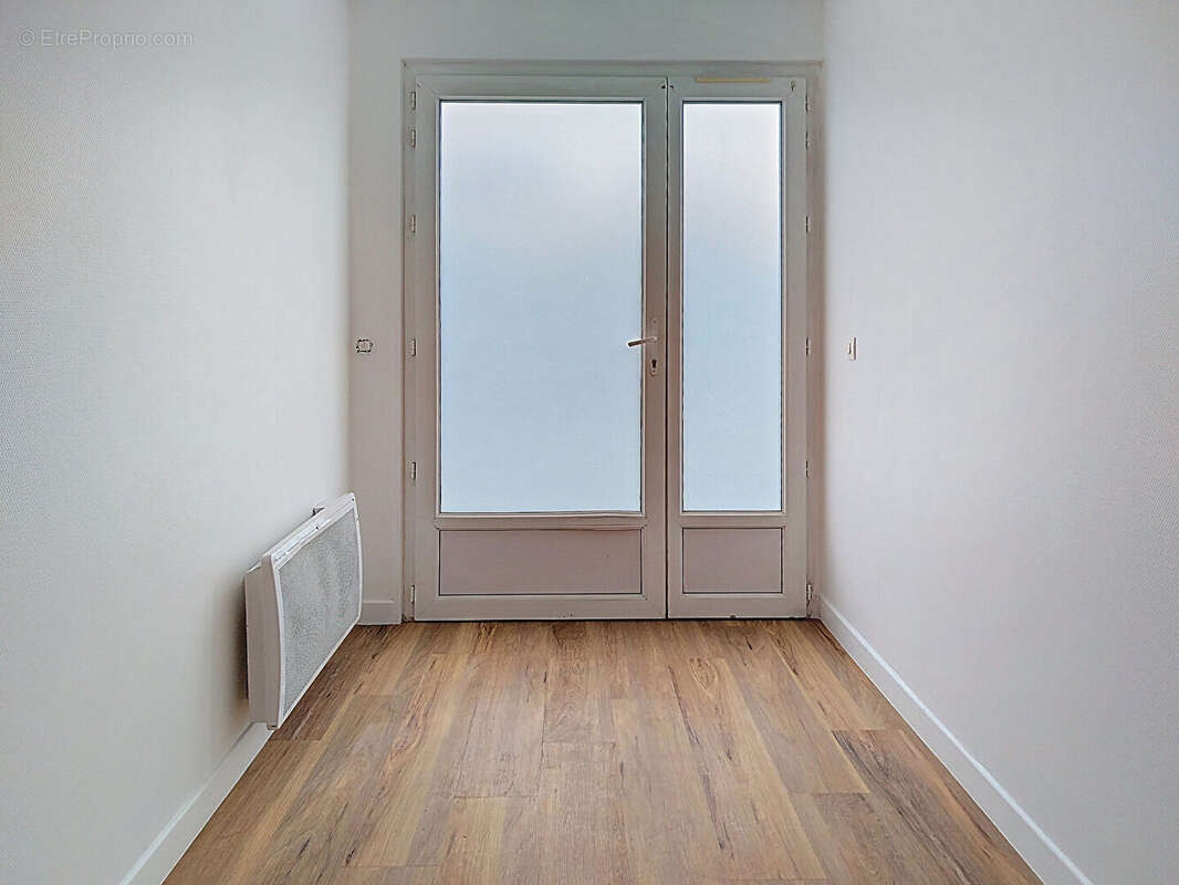 Maison à VIGNEUX-SUR-SEINE