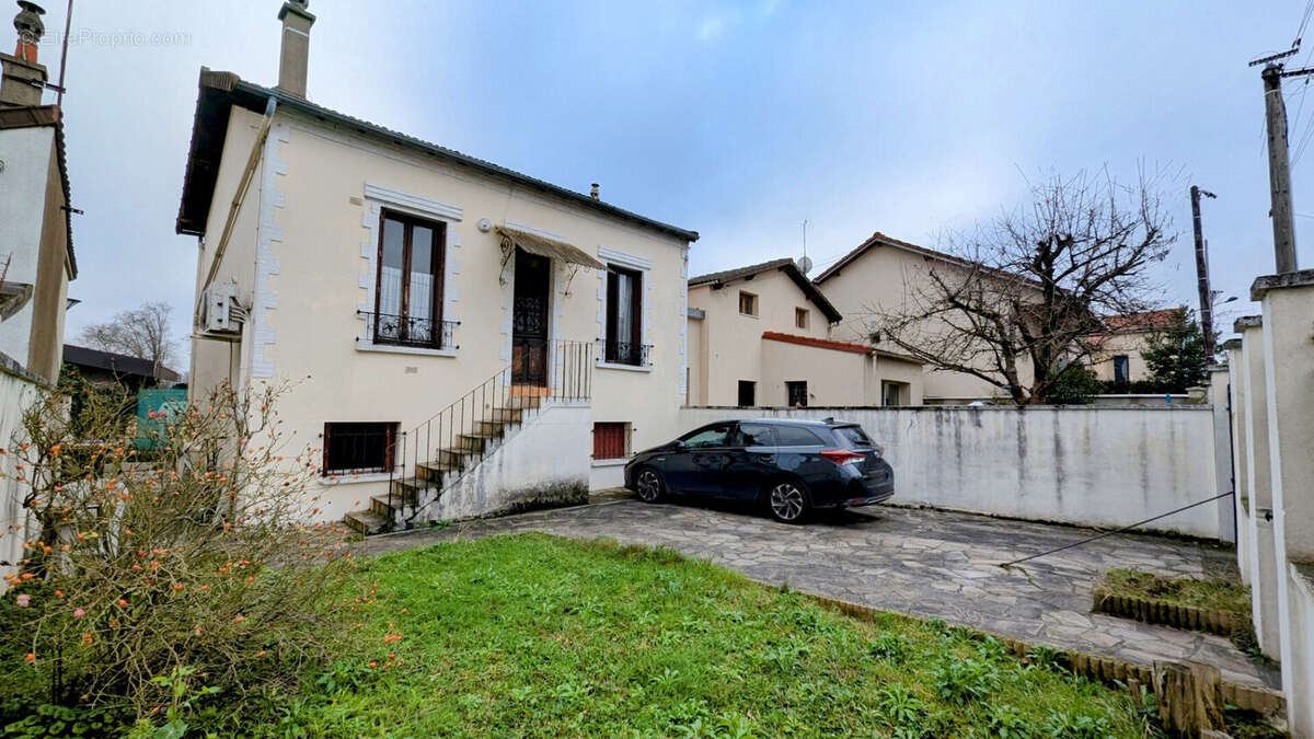 Maison Saint Denis 4 pièce(s) 91.21 m2 - photo 10