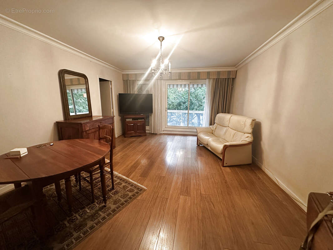 Appartement à VICHY