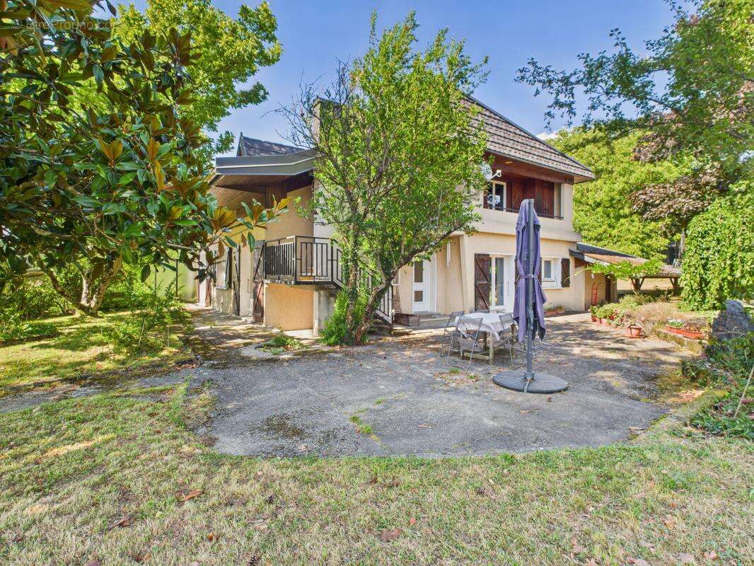 Maison à SAINTE-HELENE-DU-LAC